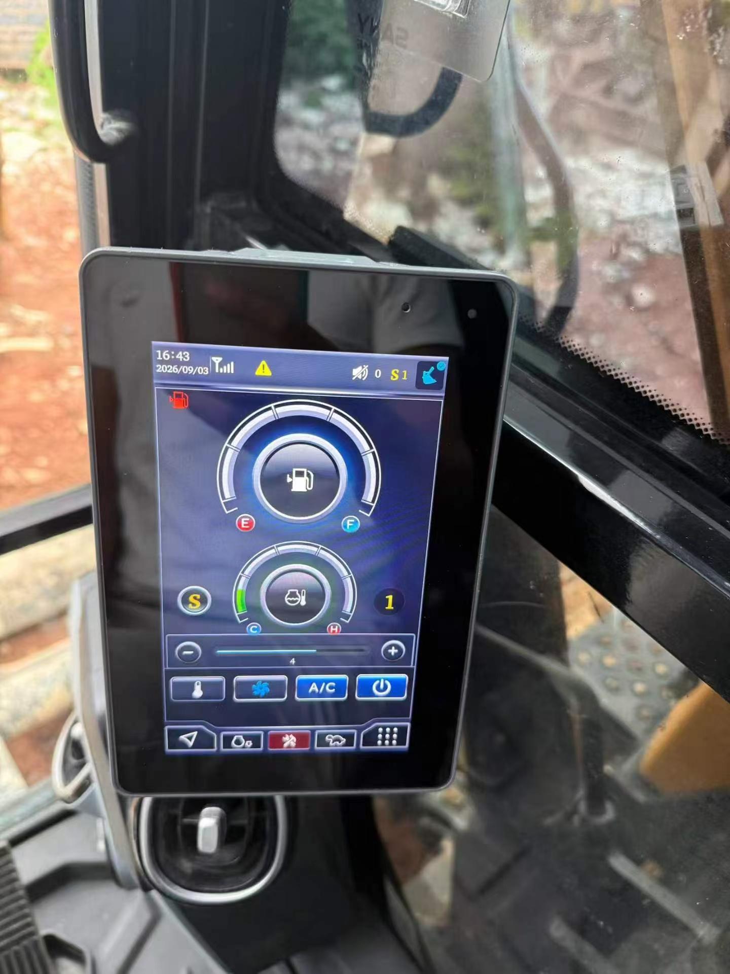 Buy Sany SY70C Used Excavator / 9