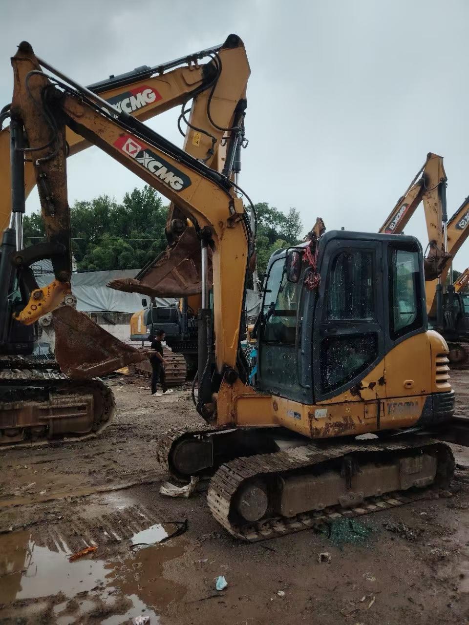 Buy XCMG XE60 Used Excavator / 6