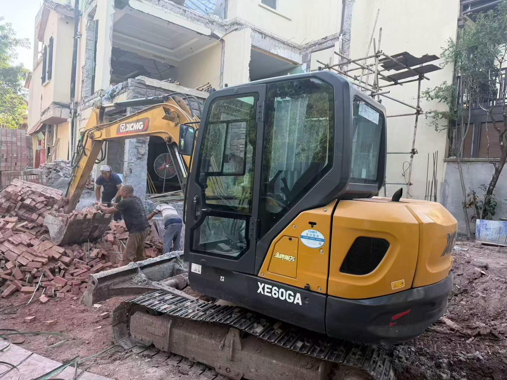Buy XCMG XE60 Used Excavator / 2