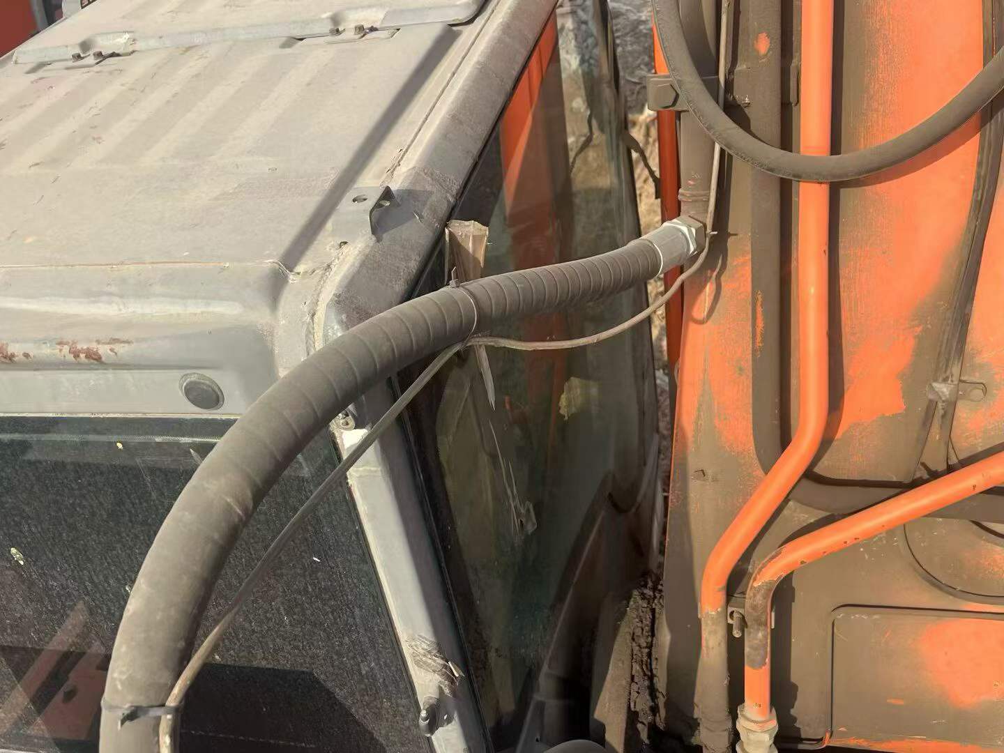 Buy Hitachi ZX330-3 Used Excavator / 2