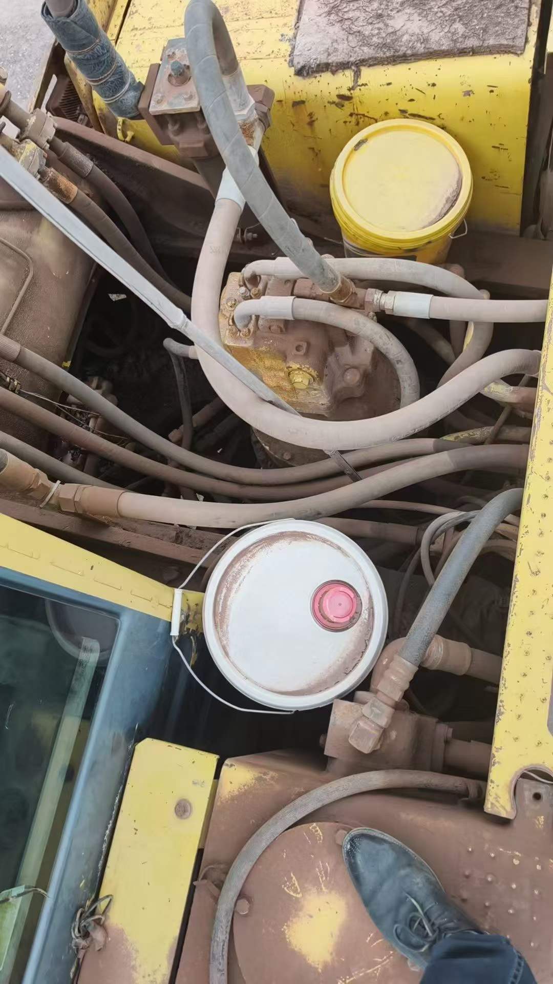 Buy Komatsu PC450-8 Used Excavator / 3