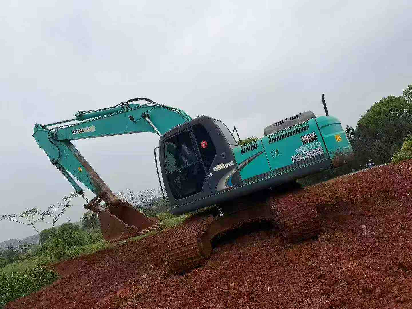 Buy Kobelco SK200 Used Excavator / 2