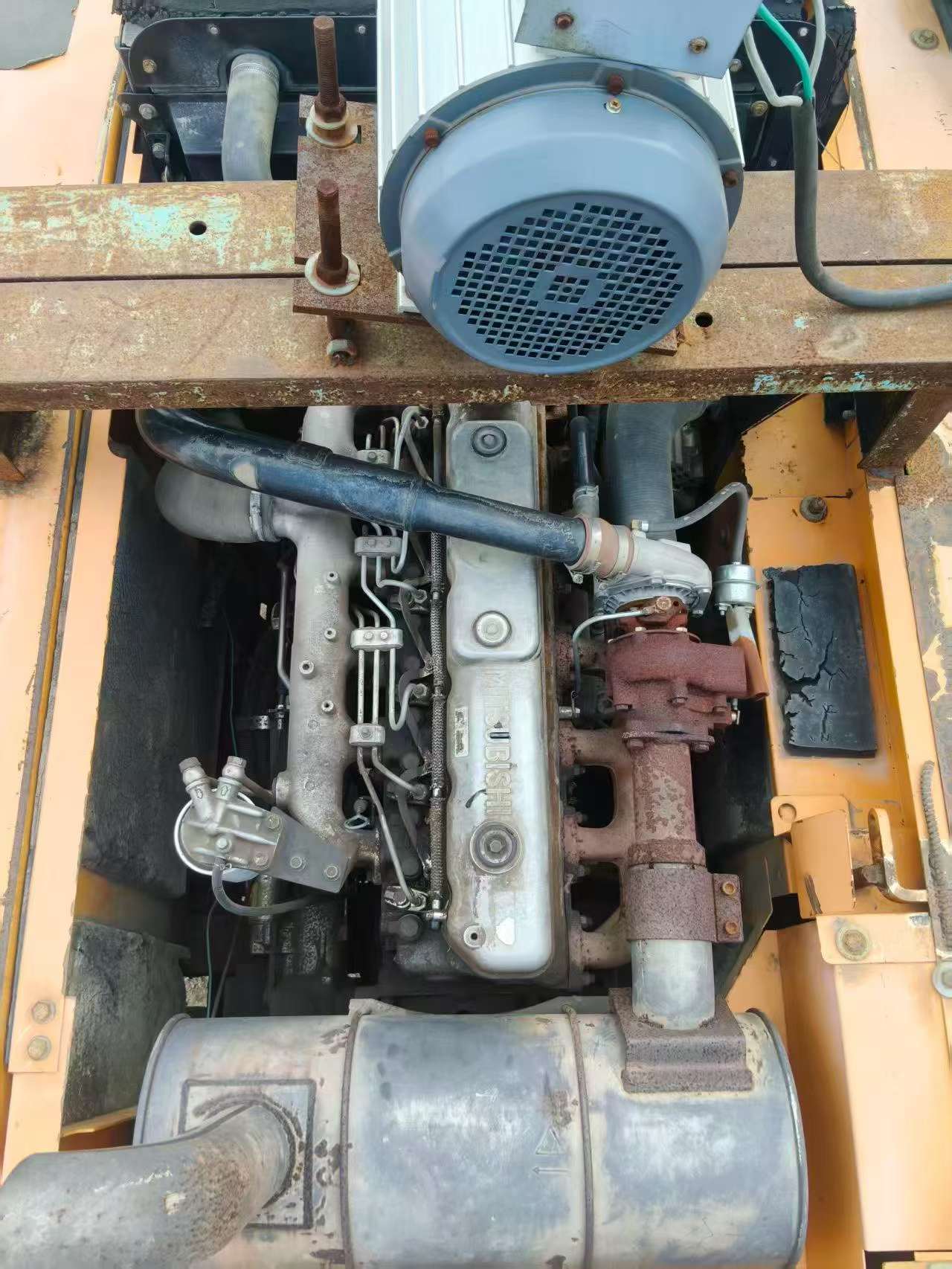 Buy Sany SY215C Used Excavator / 3