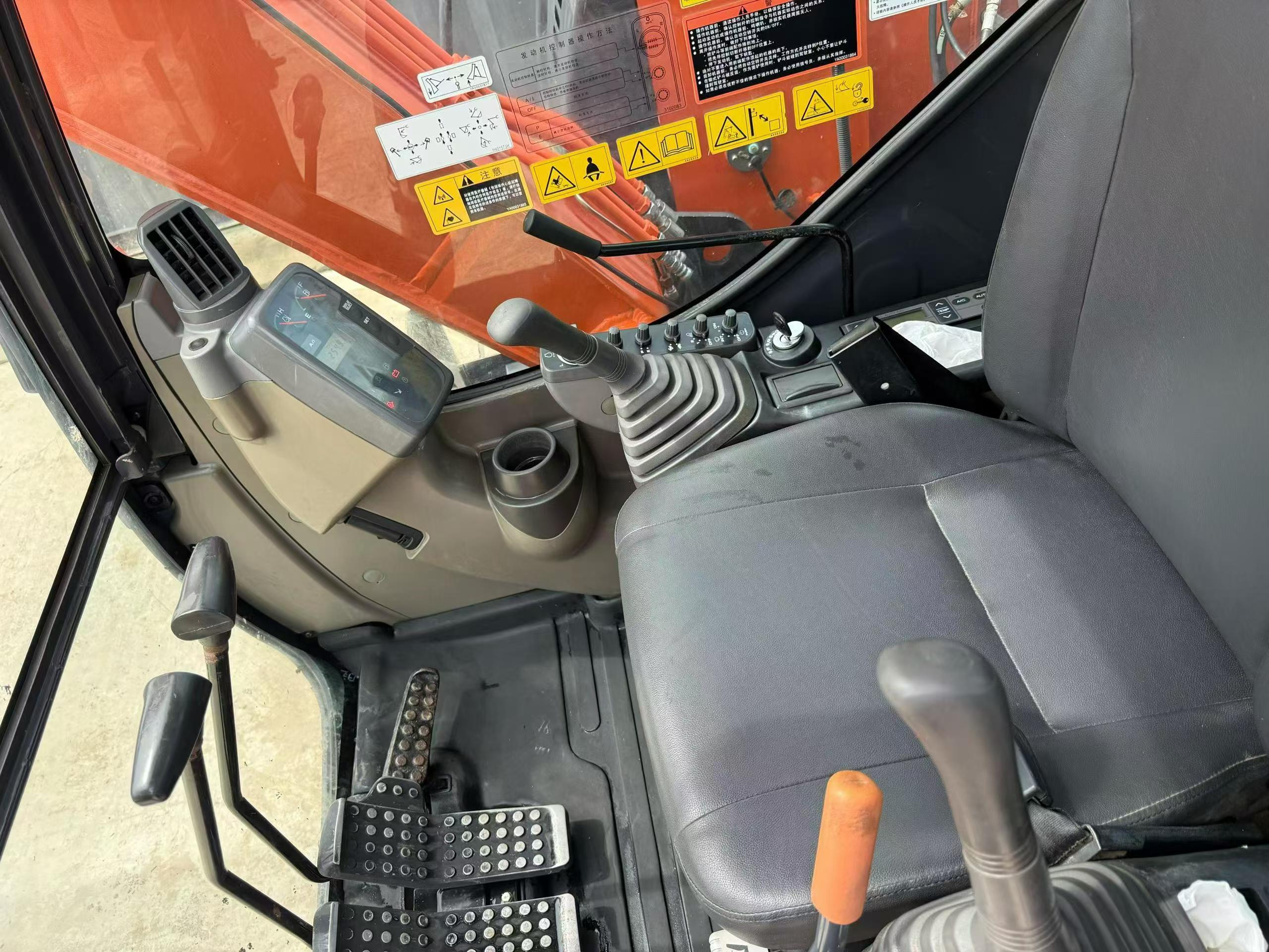 Buy Hitachi ZX60 Used Excavator / 4