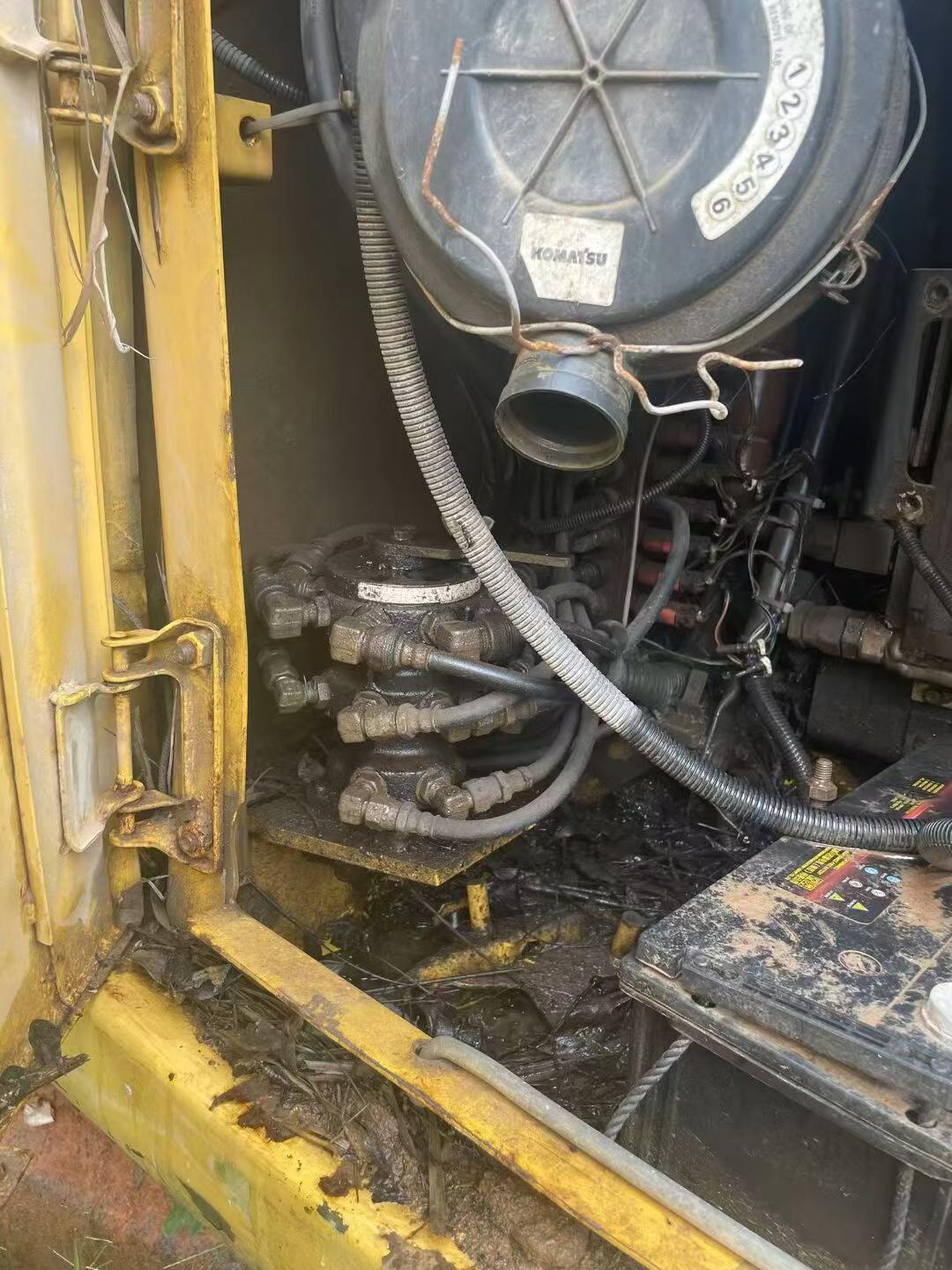 Buy Komatsu PC120-6E Used Excavator / 5