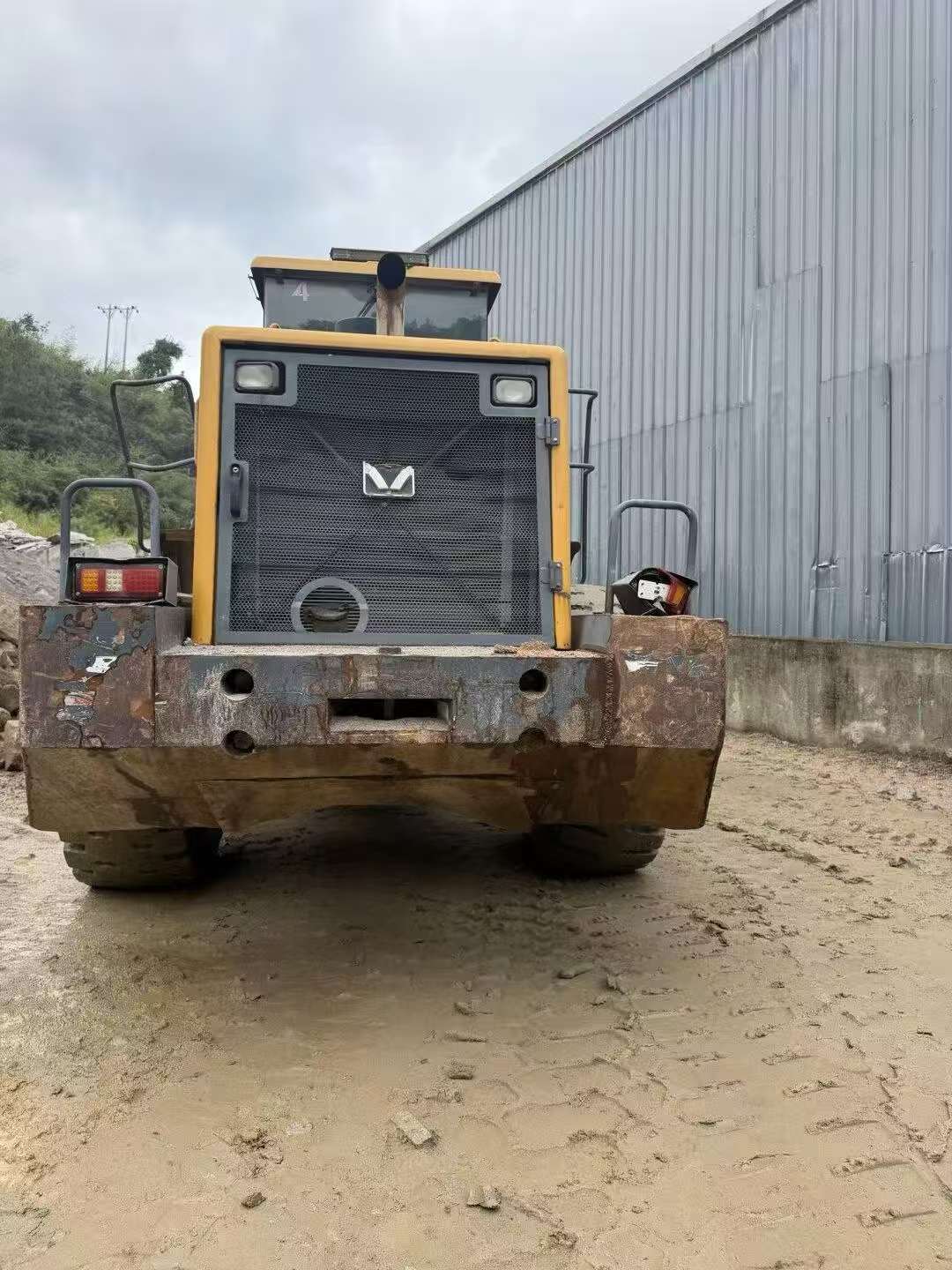 Buy XCMG LW600E Used Excavator / 2