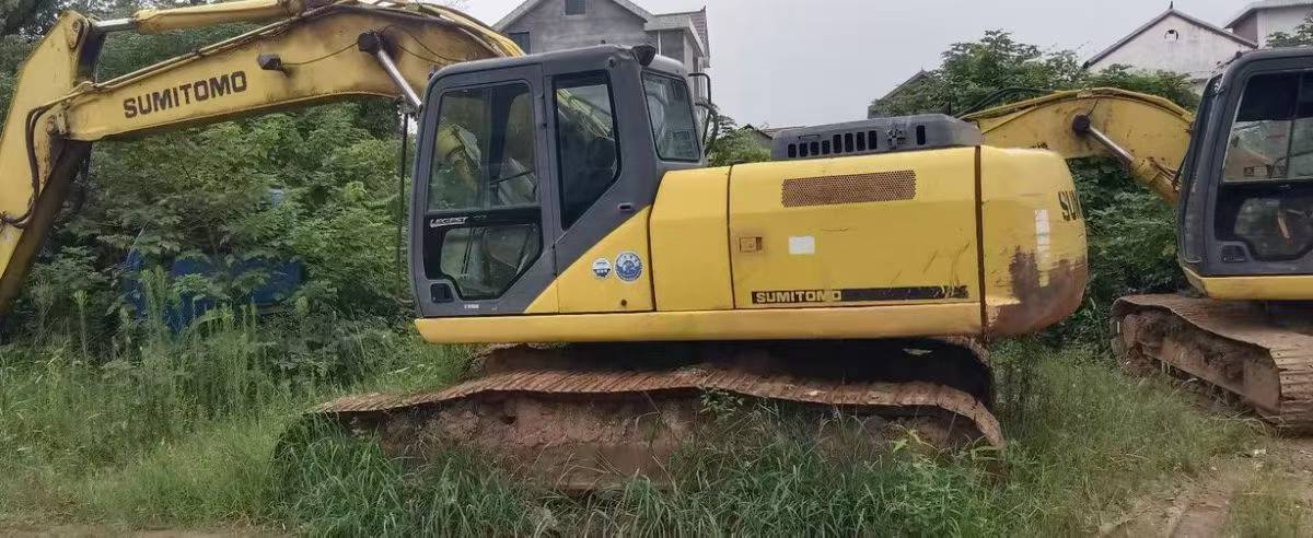 Buy Sumitomo SH240-5 Used Excavator / 3
