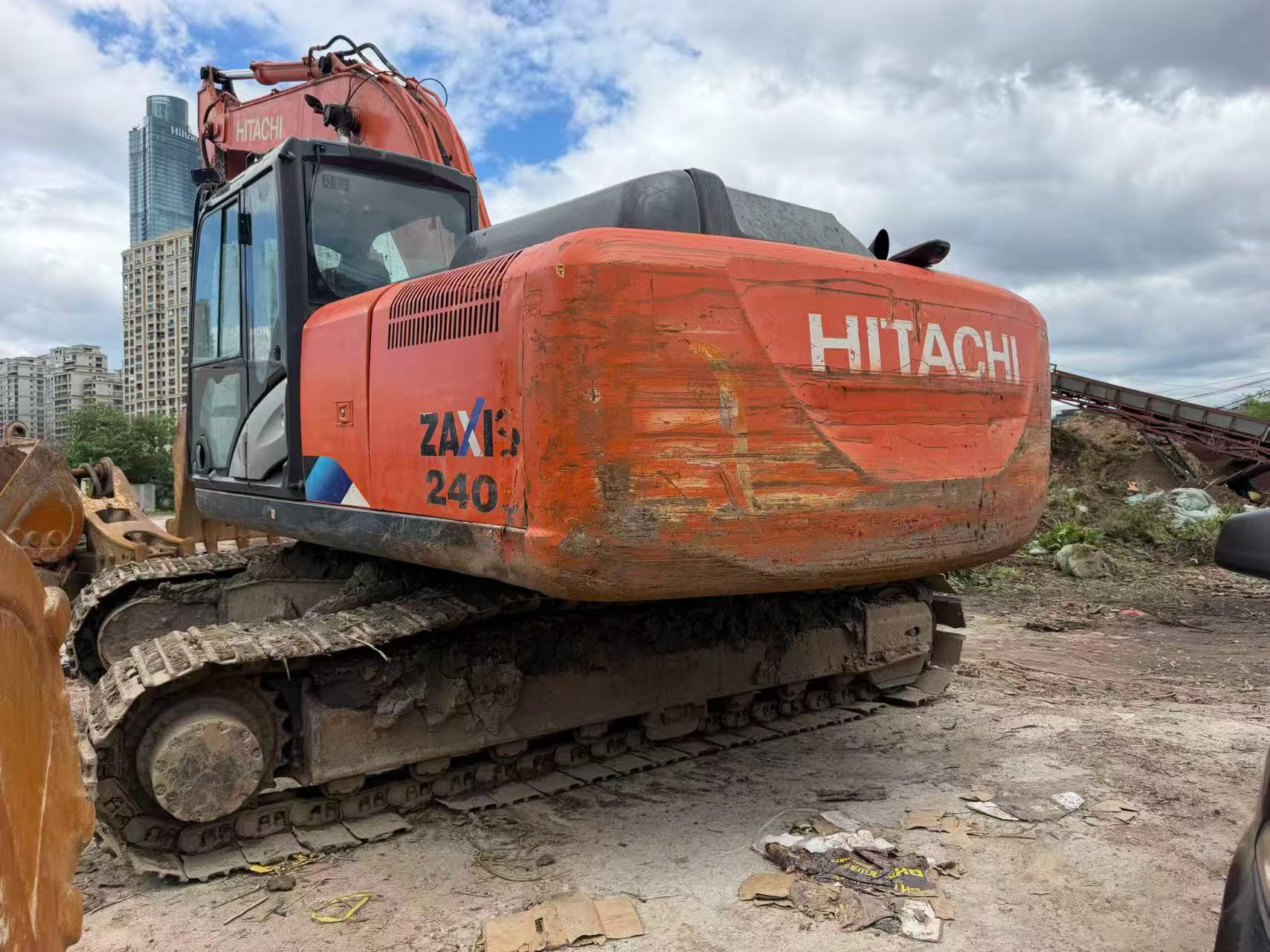 Buy Hitachi EX210-5 Used Excavator / 2