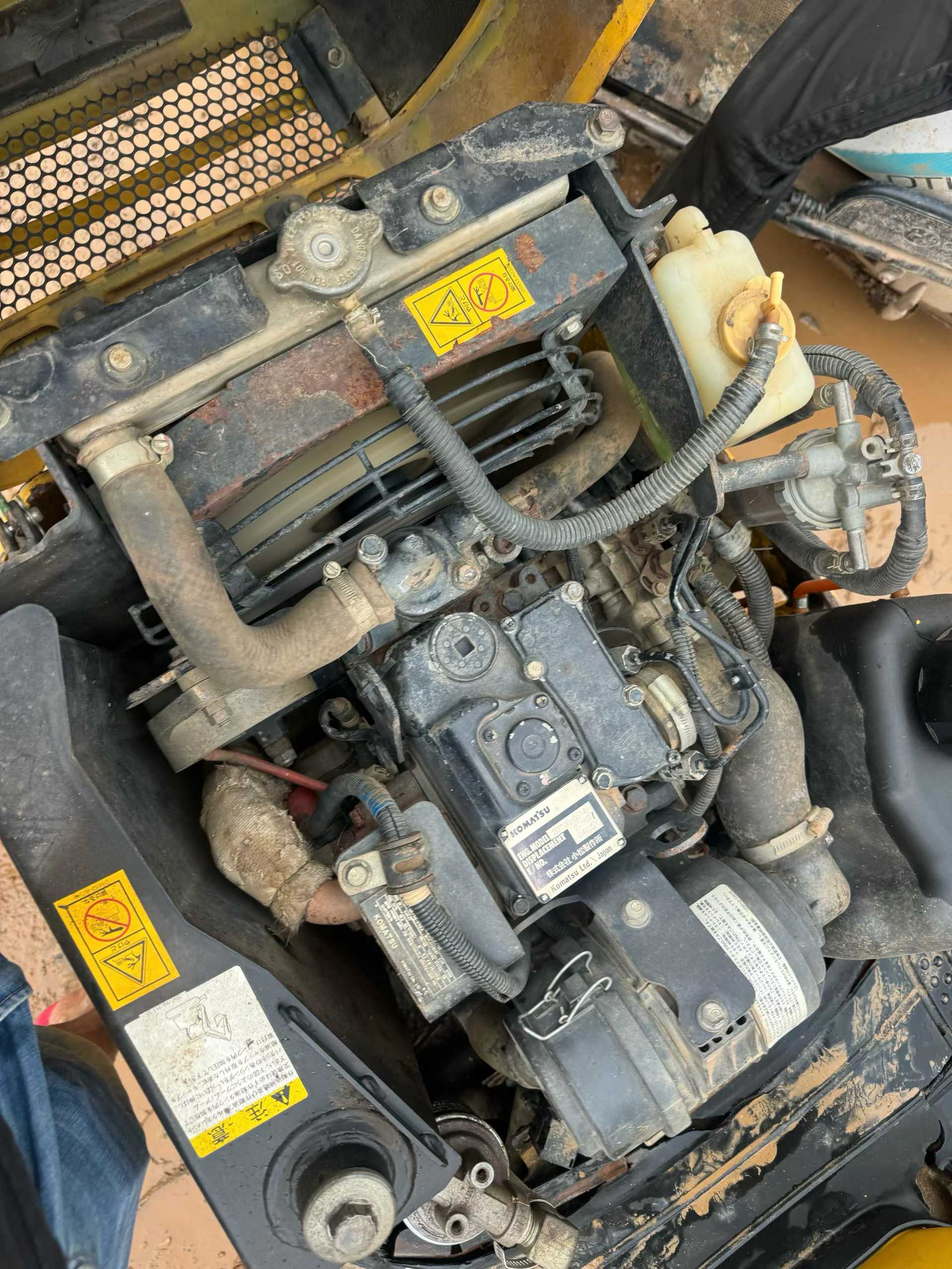 Buy Komatsu PC09-1 Used Excavator / 2