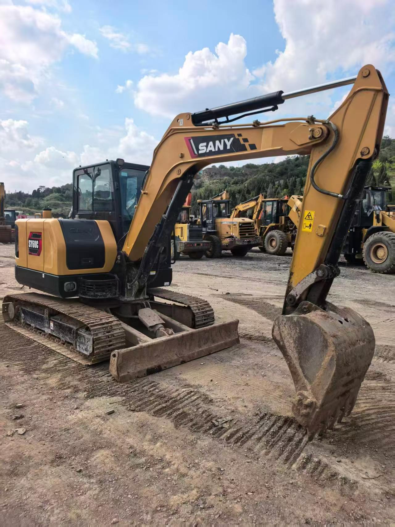 Buy Sany SY60 Used Excavator / 4