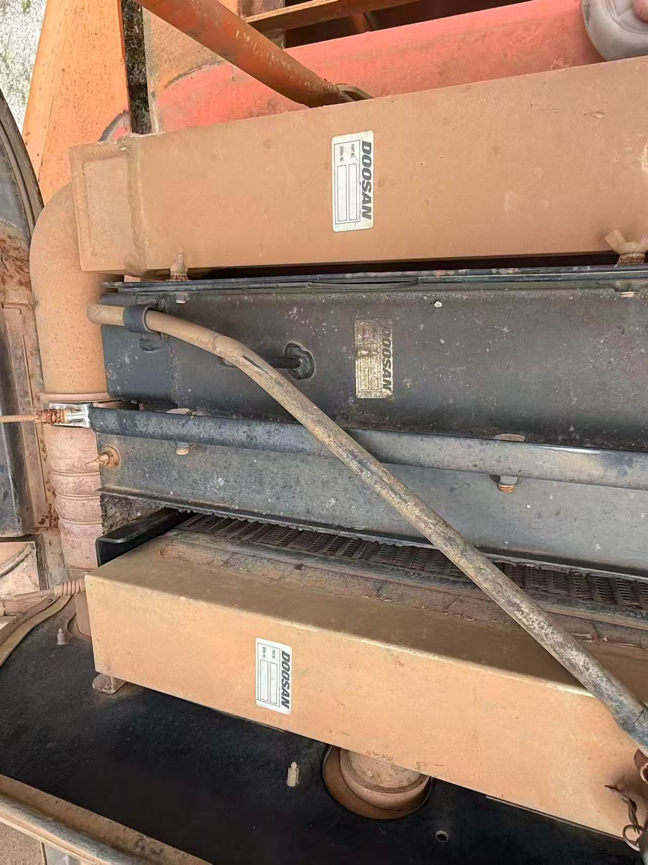 Buy Doosan DH225-9 Used Excavator / 9