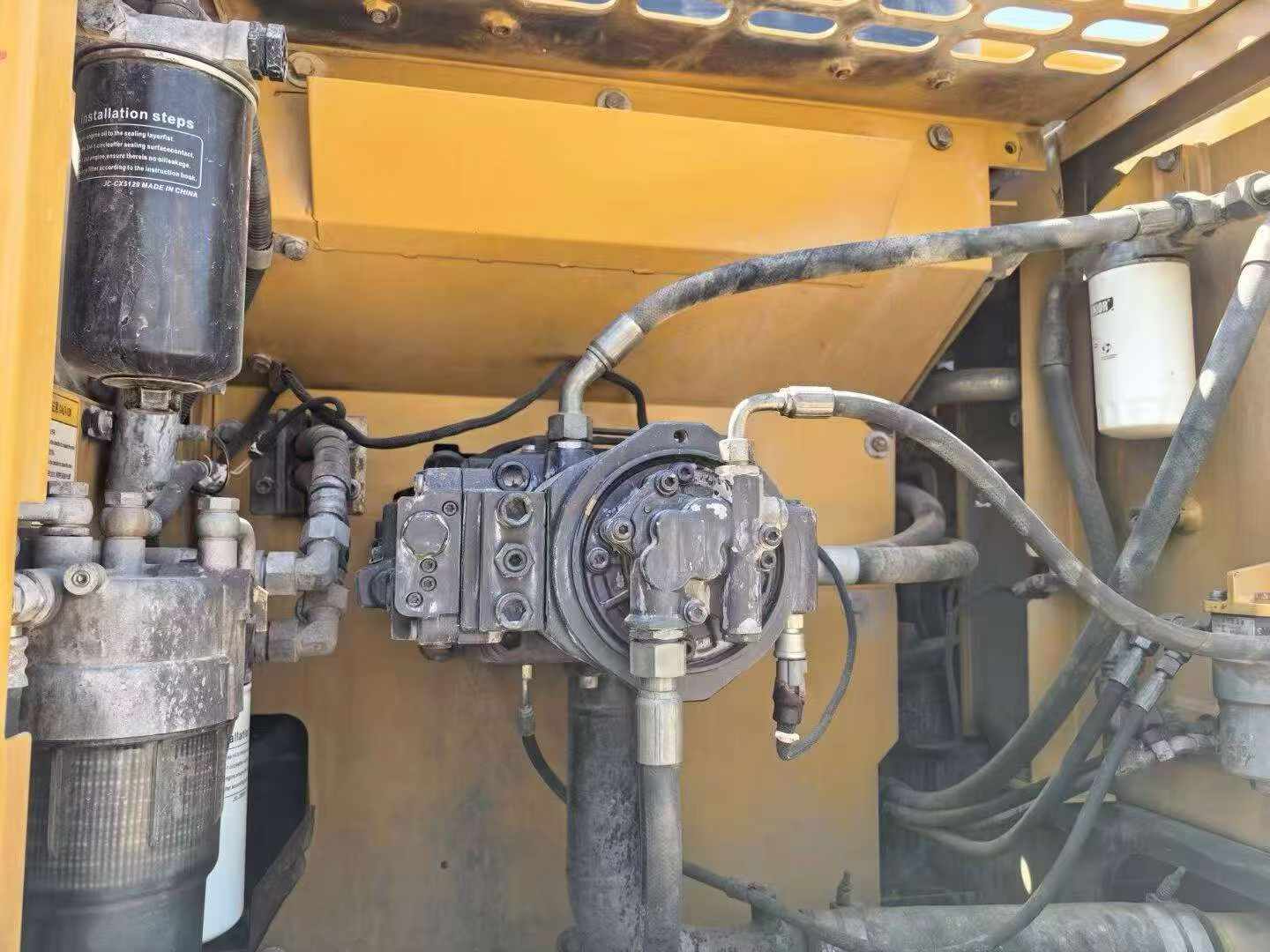 Buy Sany SY225C Used Excavator / 4