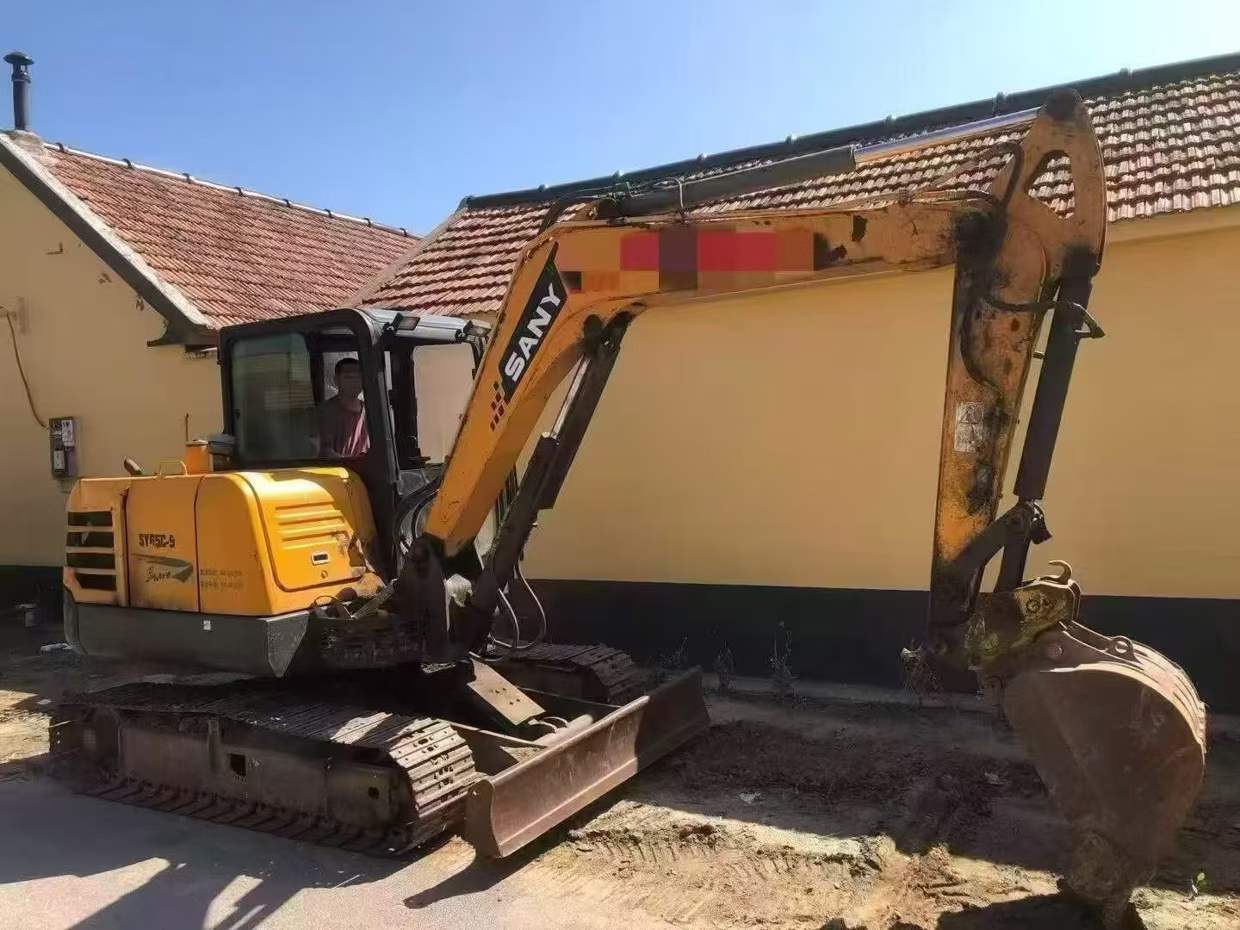 Buy Sany SY55 Used Excavator / 4