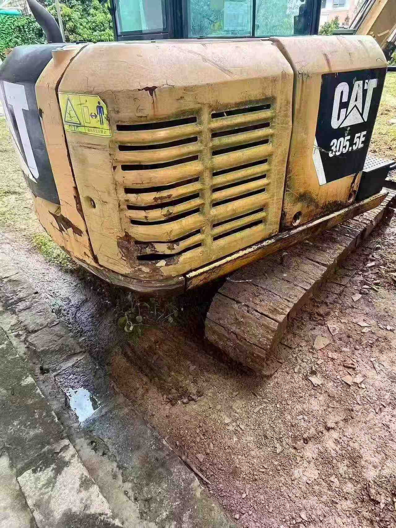 Buy Caterpillar 305.5 Used Excavator / 2