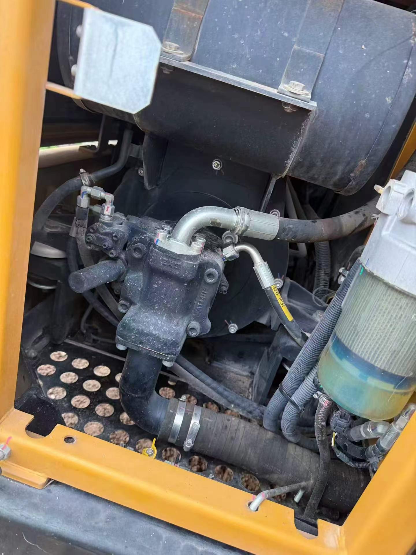 Buy Sany SY70C Used Excavator / 6