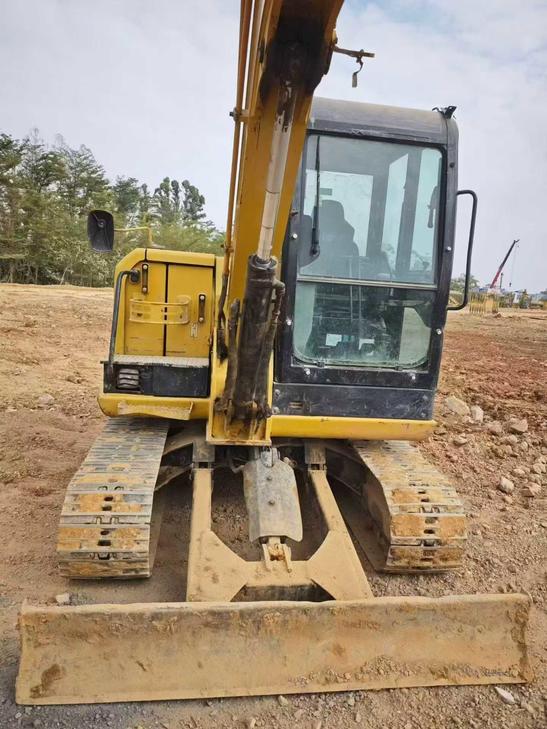 Buy Caterpillar 305.5 Used Excavator / 1