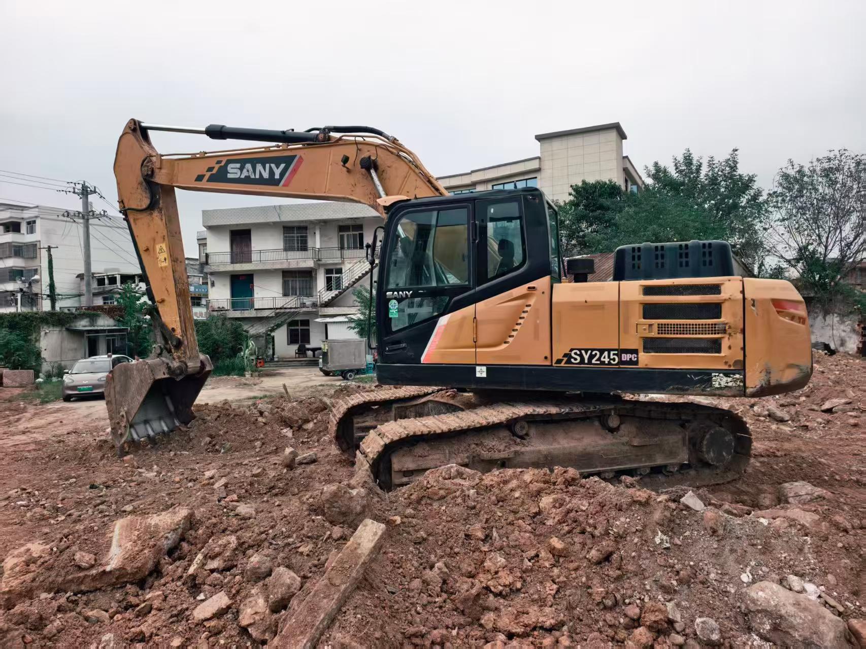 Buy Sany SY205C Used Excavator / 2