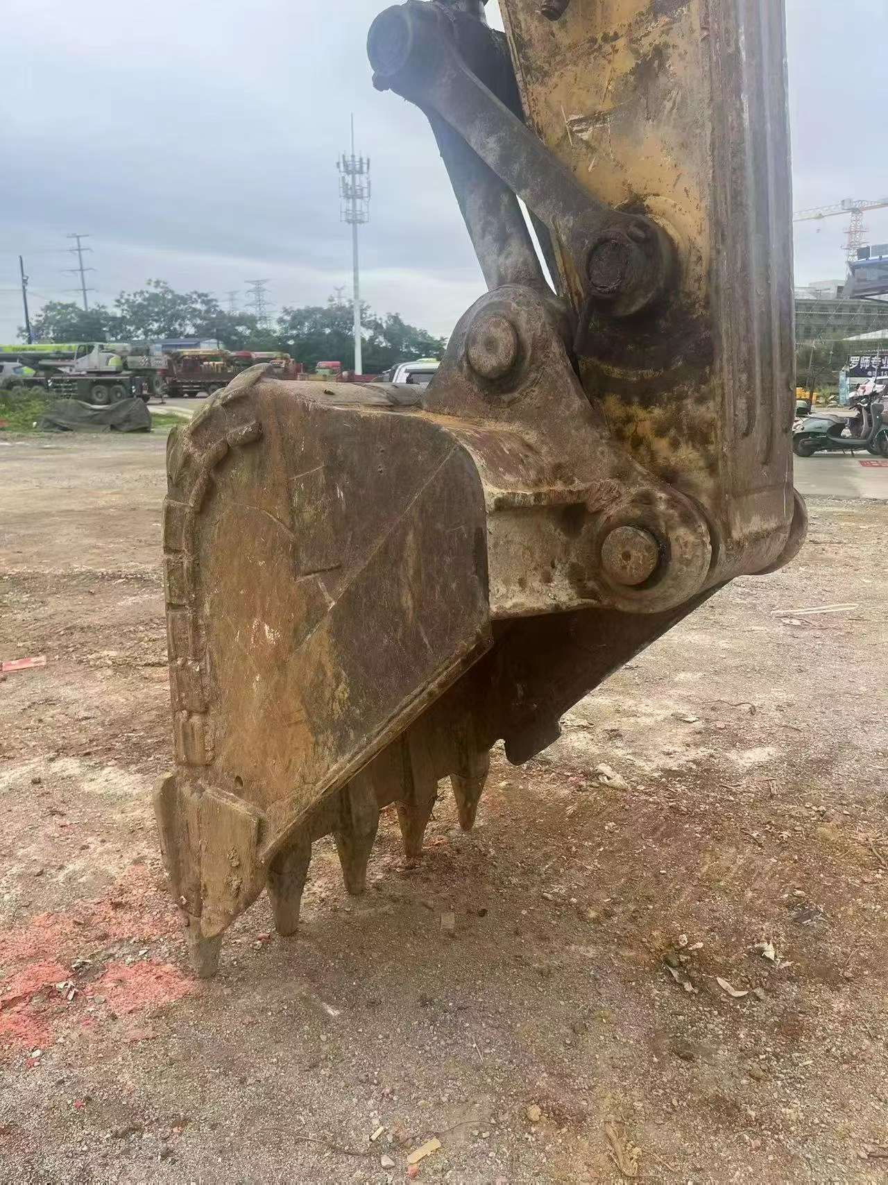 Buy XCMG XE215 Used Excavator / 7