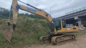 Buy XCMG XE200 Used Excavator / 7 Buy XCMG XE200 Used Excavator / 7