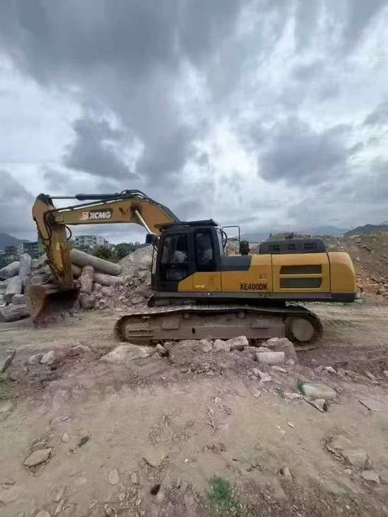 Buy XCMG XE400T Used Excavator / 1