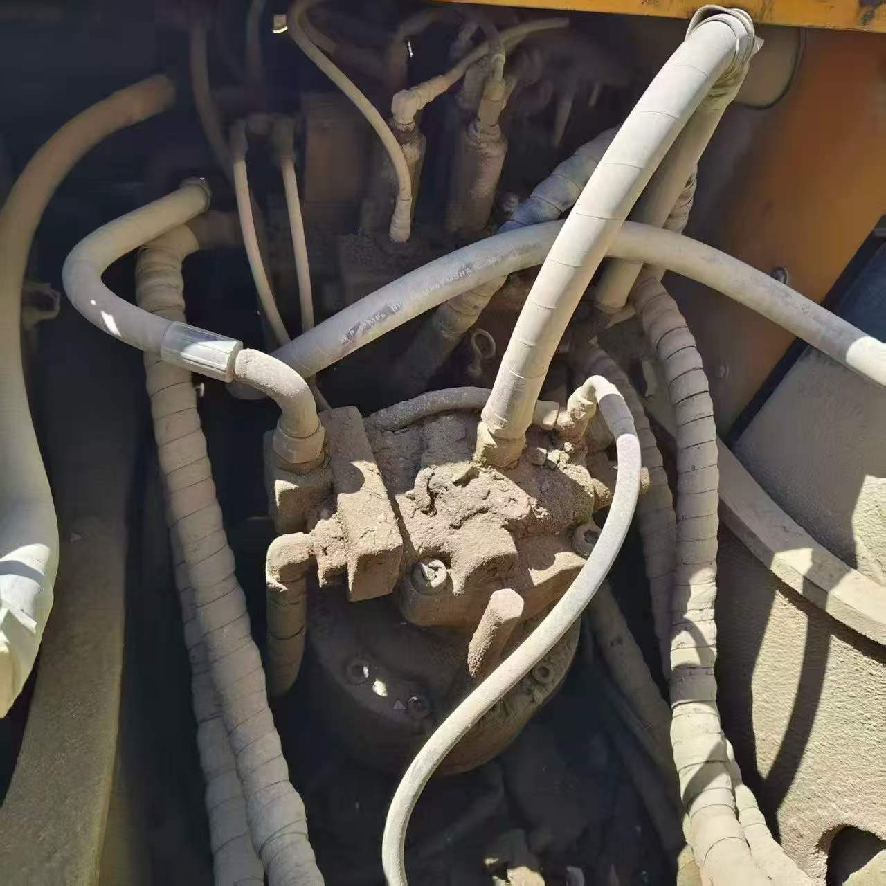 Buy Hyundai R225-7 Used Excavator / 4