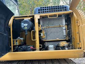 Buy Caterpillar 323D2L Used Excavator / 9 Buy Caterpillar 323D2L Used Excavator / 9
