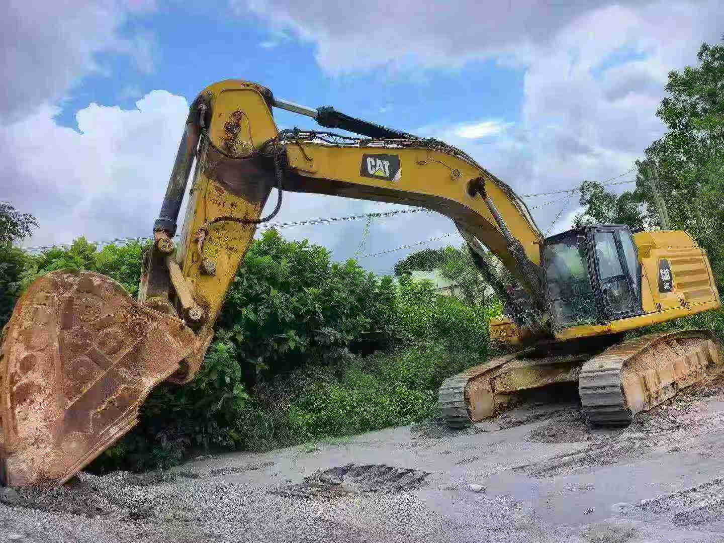Buy Caterpillar 349E Used Excavator / 7