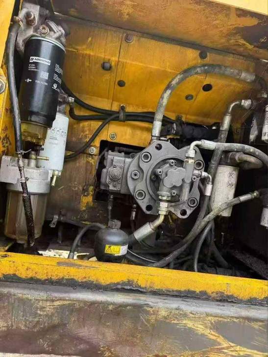 Buy Volvo EC210B Used Excavator / 1