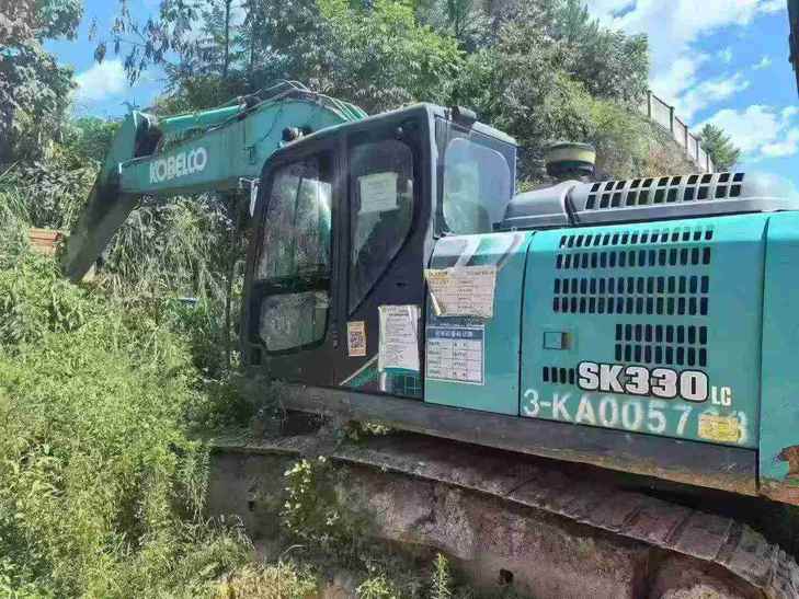 Buy Kobelco SK260 Used Excavator / 1
