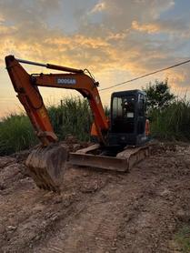 Buy Doosan DH55 Used Excavator / 8 Buy Doosan DH55 Used Excavator / 8