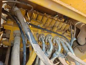 Buy Caterpillar 320A Used Excavator / 2 Buy Caterpillar 320A Used Excavator / 2