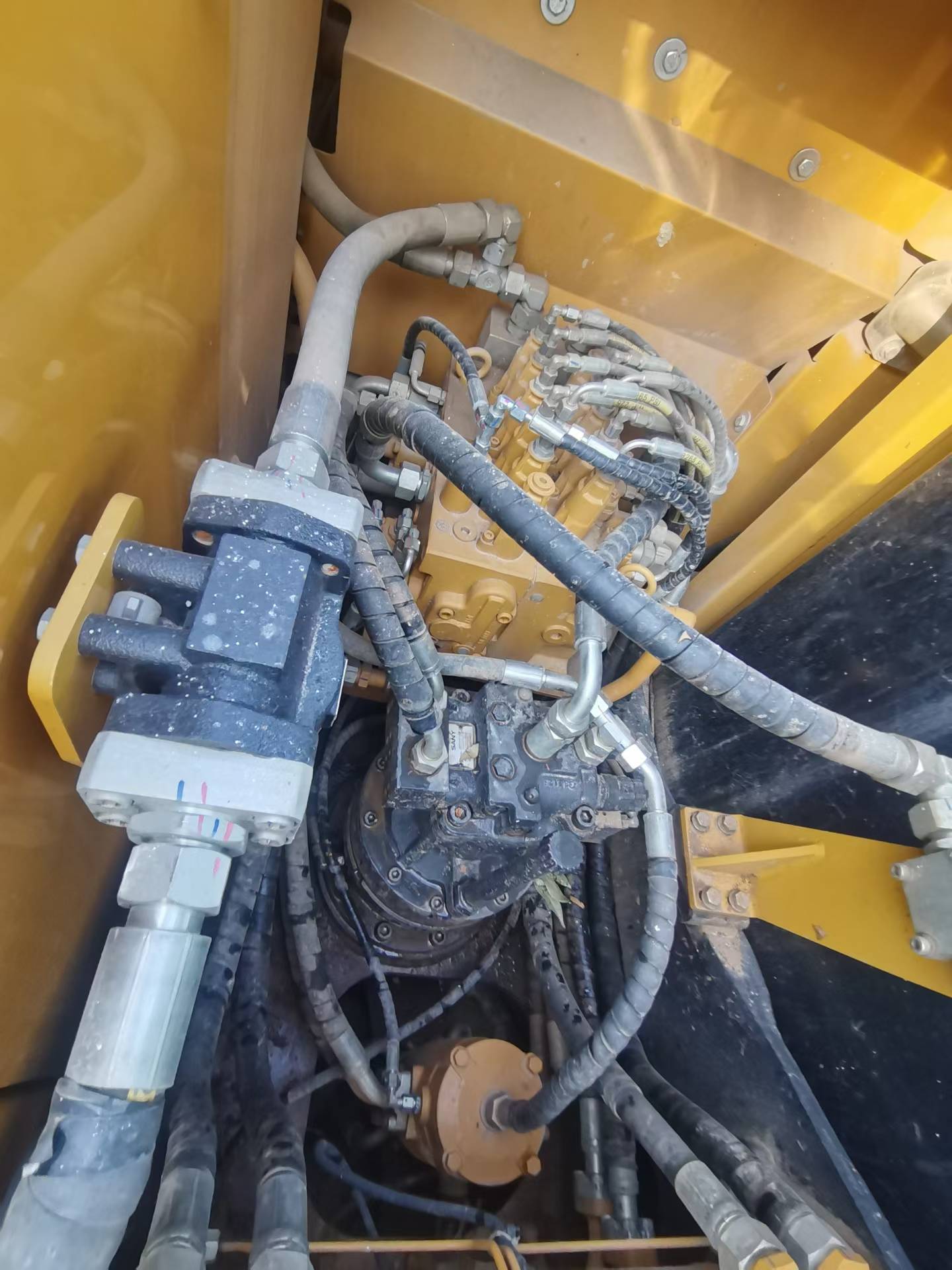 Buy Sany SY135 Used Excavator / 2