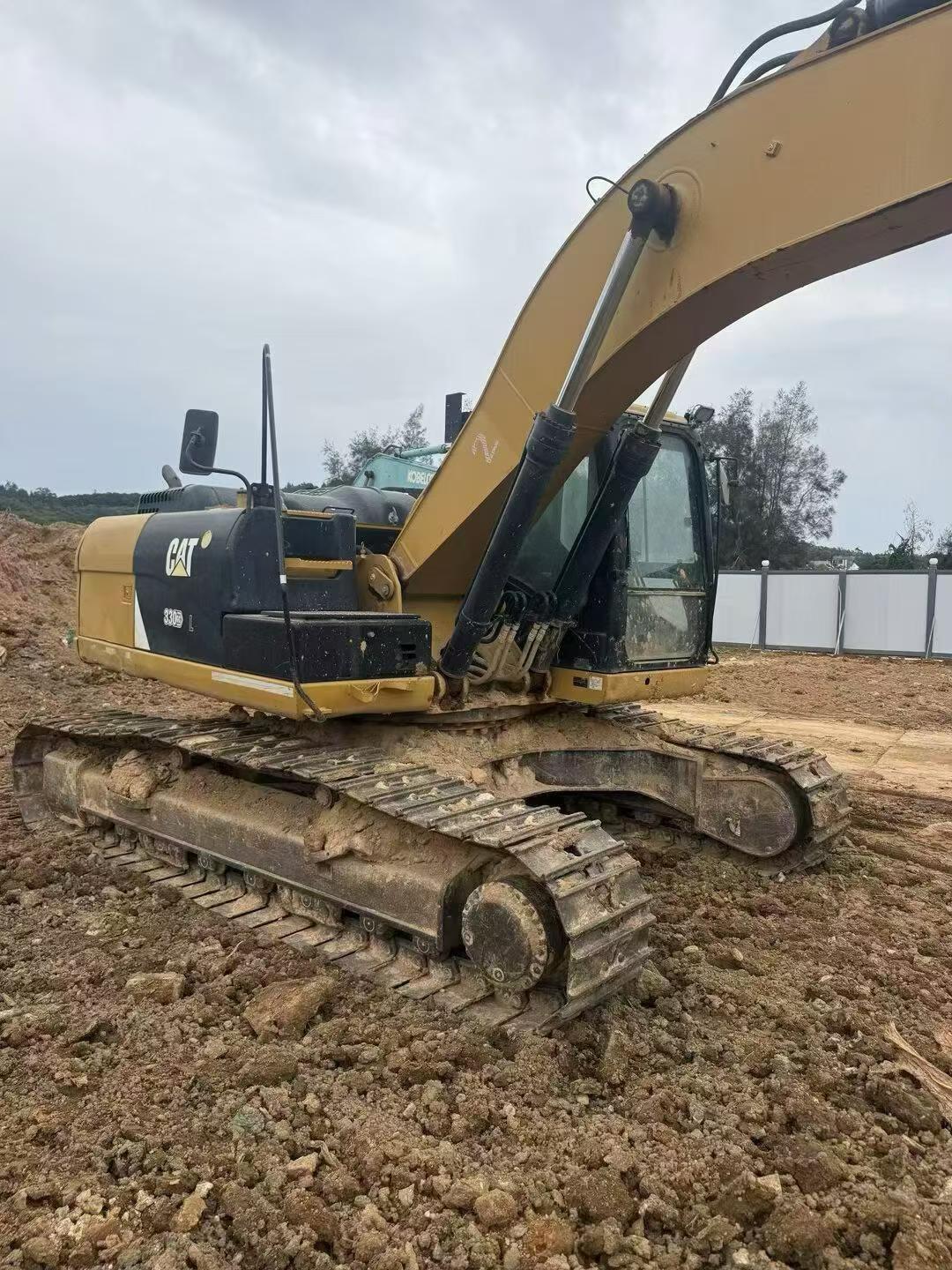 Buy Caterpillar 326DL Used Excavator / 5