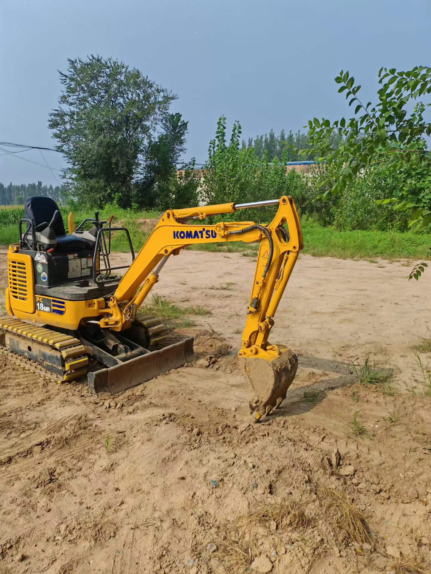 Buy Komatsu PC18MR-2 Used Excavator / 4