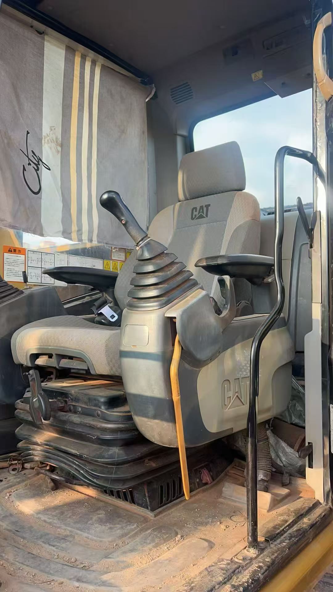 Buy Caterpillar 311 Used Excavator / 4