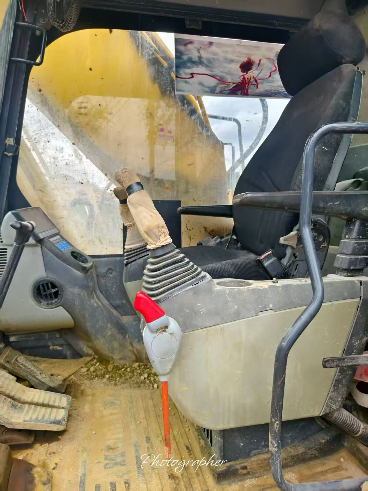 Buy Komatsu PC240-6 Used Excavator / 5