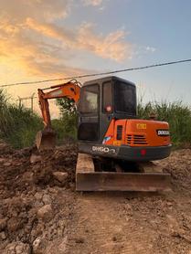 Buy Doosan DH55 Used Excavator / 3 Buy Doosan DH55 Used Excavator / 3