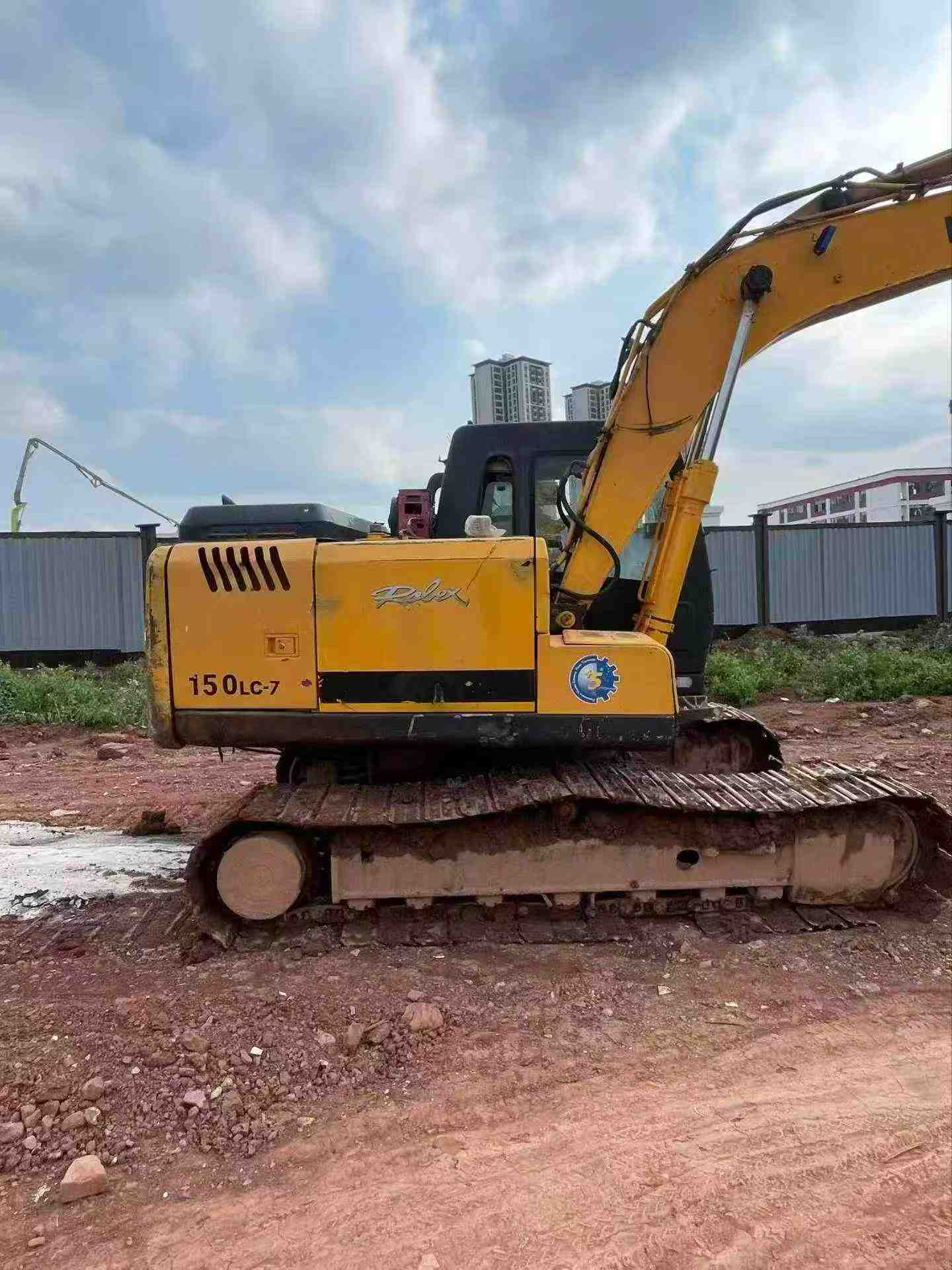 Buy Hyundai R150-7 Used Excavator / 8