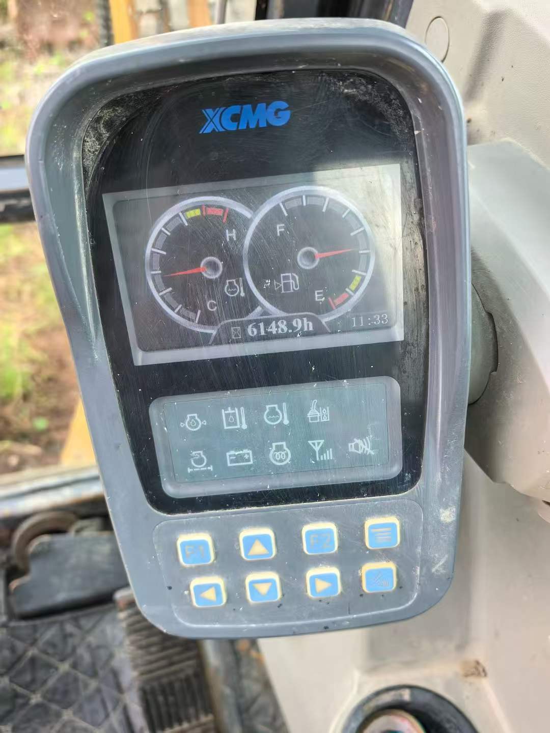 Buy XCMG XE60 Used Excavator / 6