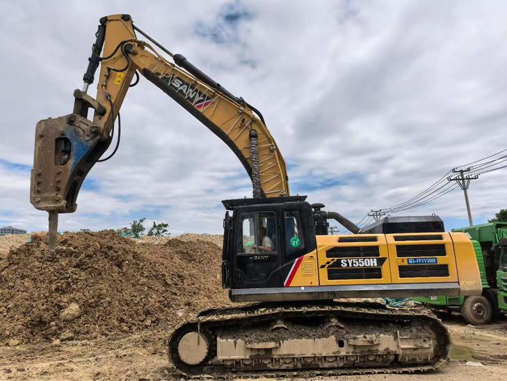 Buy Sany SY550H Used Excavator / 1