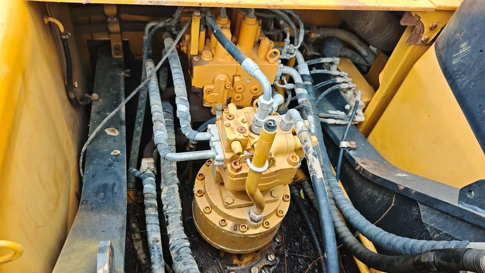 Buy Sany SY245H Used Excavator / 2