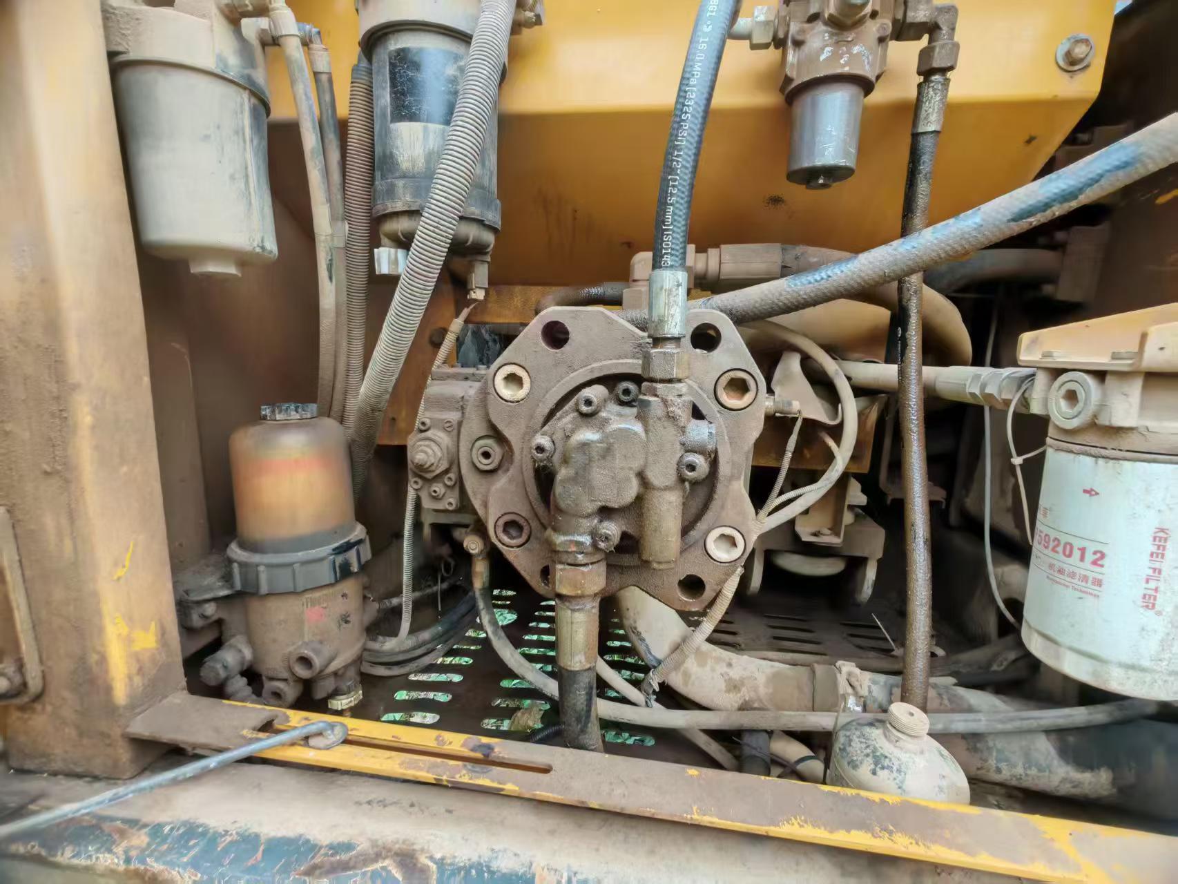 Buy XCMG XE215 Used Excavator / 2