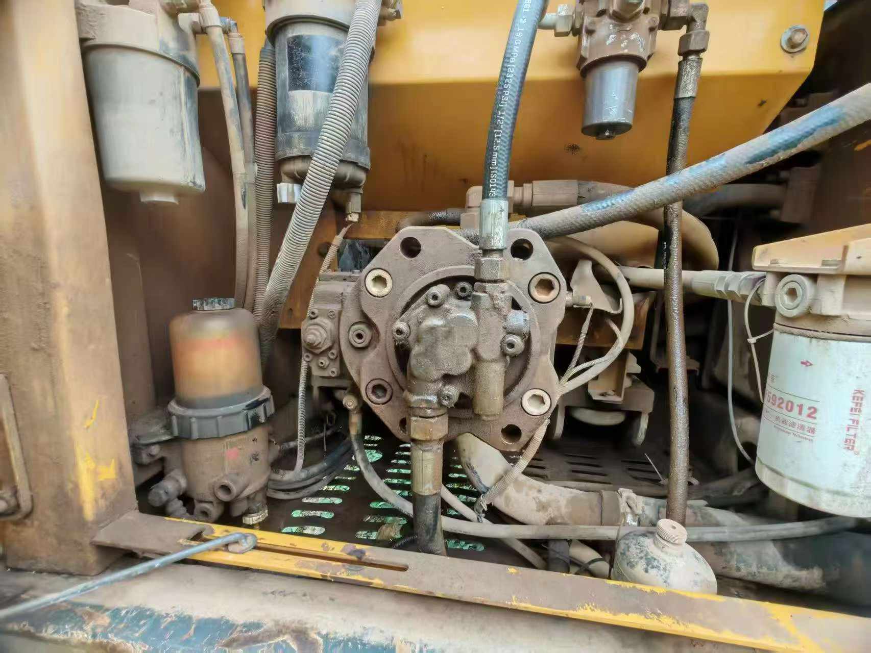 Buy XCMG XE215 Used Excavator / 2