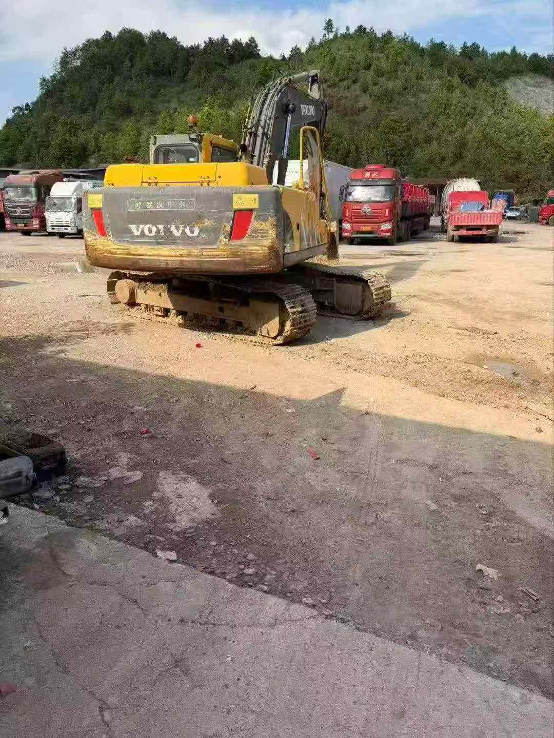 Buy Volvo EC210B Used Excavator / 9