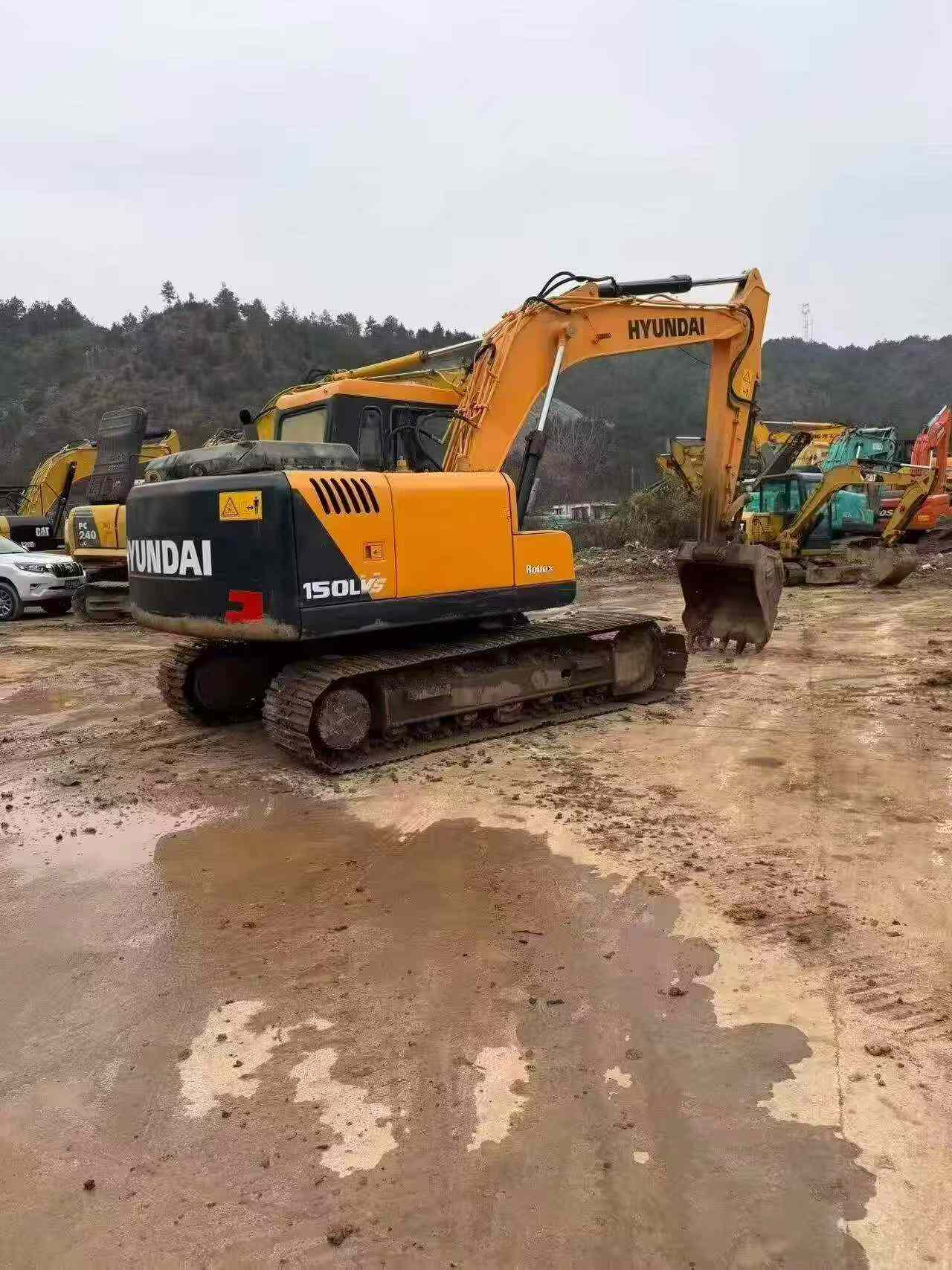 Buy Hyundai R150-7 Used Excavator / 5