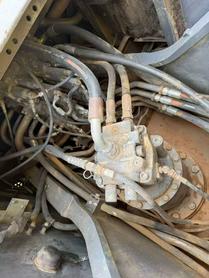 Buy Sumitomo SH200A5 Used Excavator / 8 Buy Sumitomo SH200A5 Used Excavator / 8