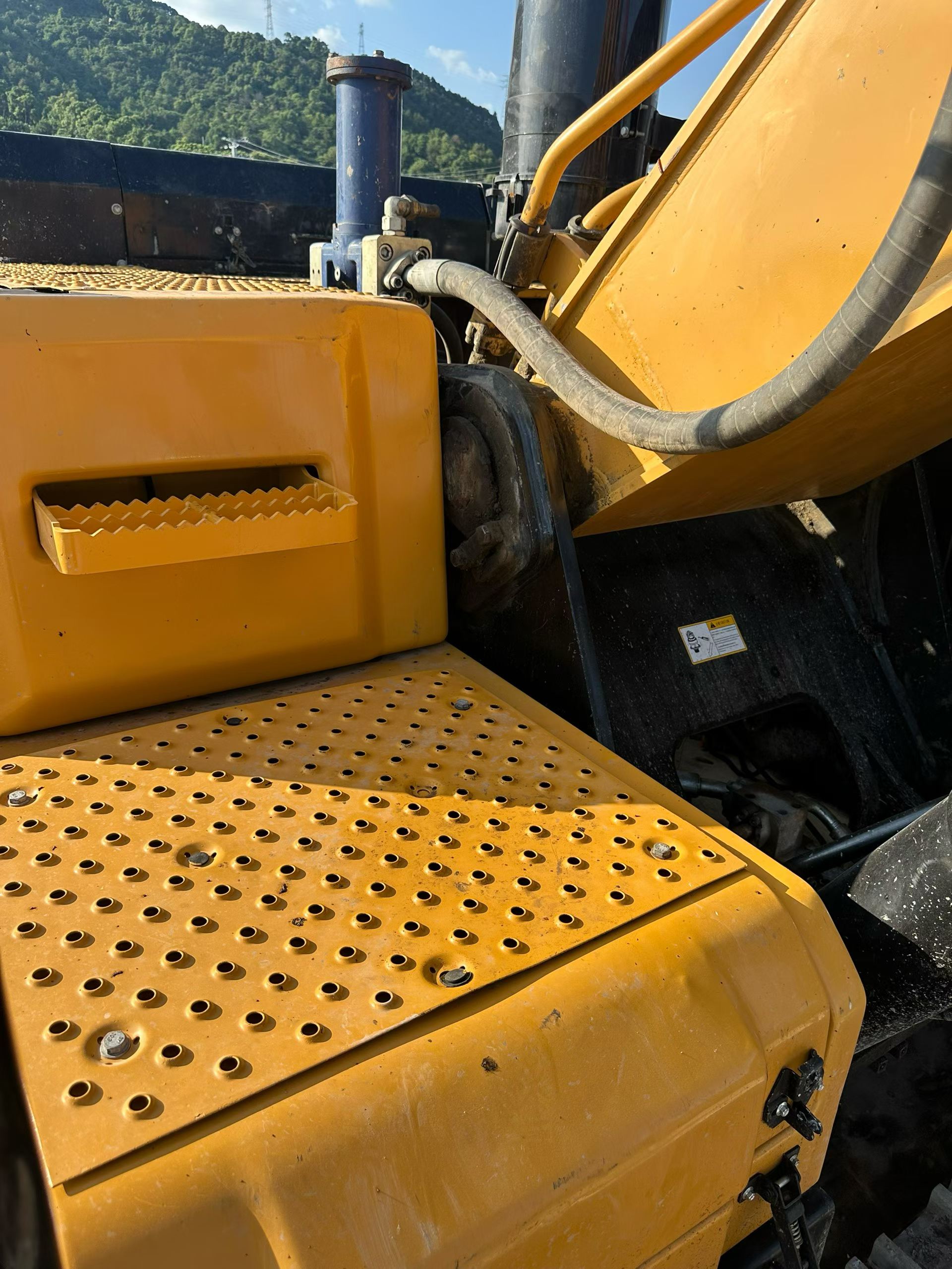Buy Sany SY550H Used Excavator / 6