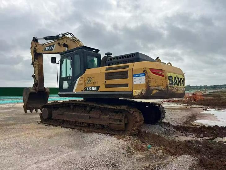 Buy Sany SY375H Used Excavator / 1
