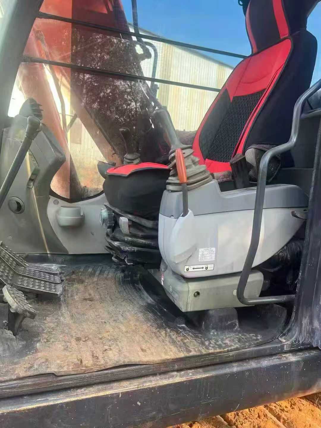 Buy Hitachi ZX130-5A Used Excavator / 8