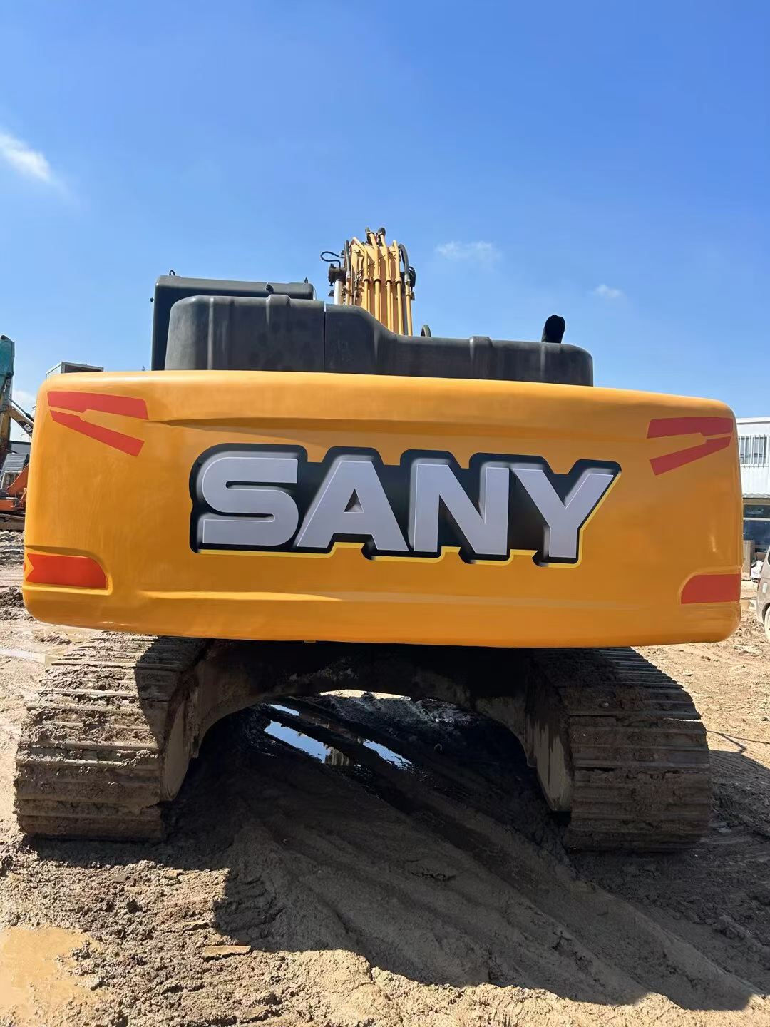 Buy Sany SY215C Used Excavator / 9